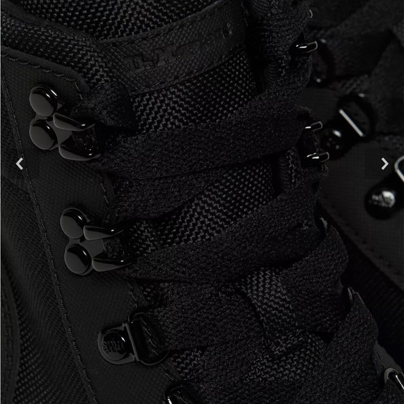 Dr Martens Combs Women’s poly casual boots - 5W - Picture 5 of 8